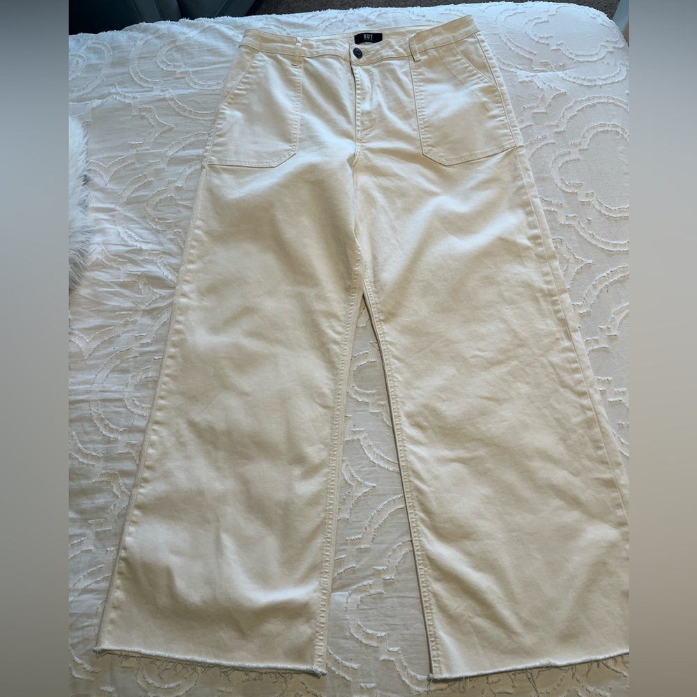 Kut from the Kloth Meg High Rise Wide Leg cream Pants, Size 14, EUC